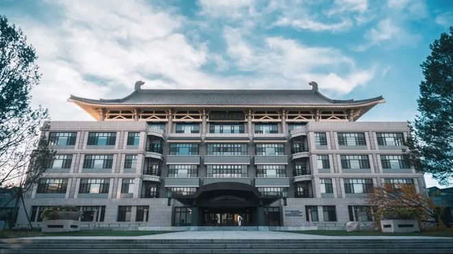 考研择校必看!盘点这些大学图书馆的高颜值独特之处