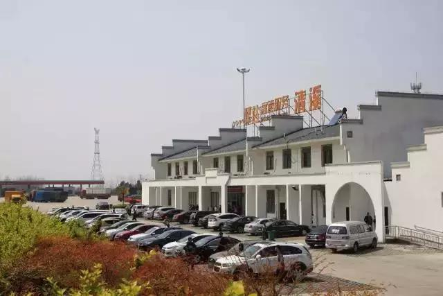 高速服务区曾留不住人,如今机遇几何?