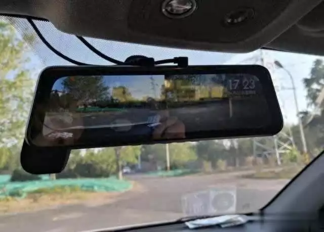 高速行车惨案：龟速行驶酿悲剧，这些高速规则盲区要注意